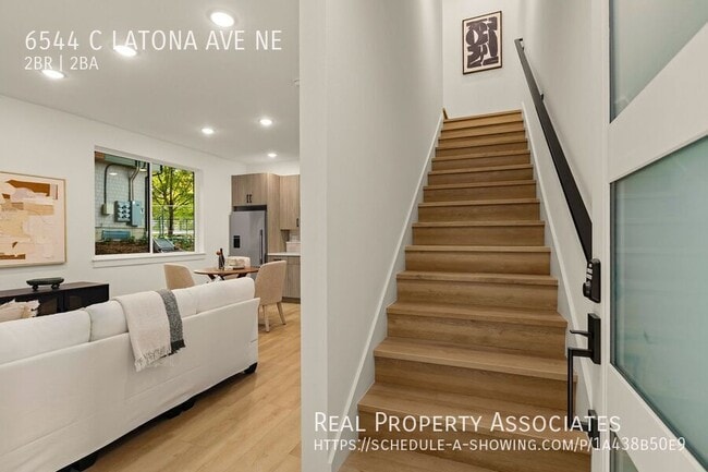 Building Photo - 6544 Latona Ave NE