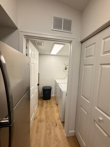 Building Photo - 4650 St Croix Ln