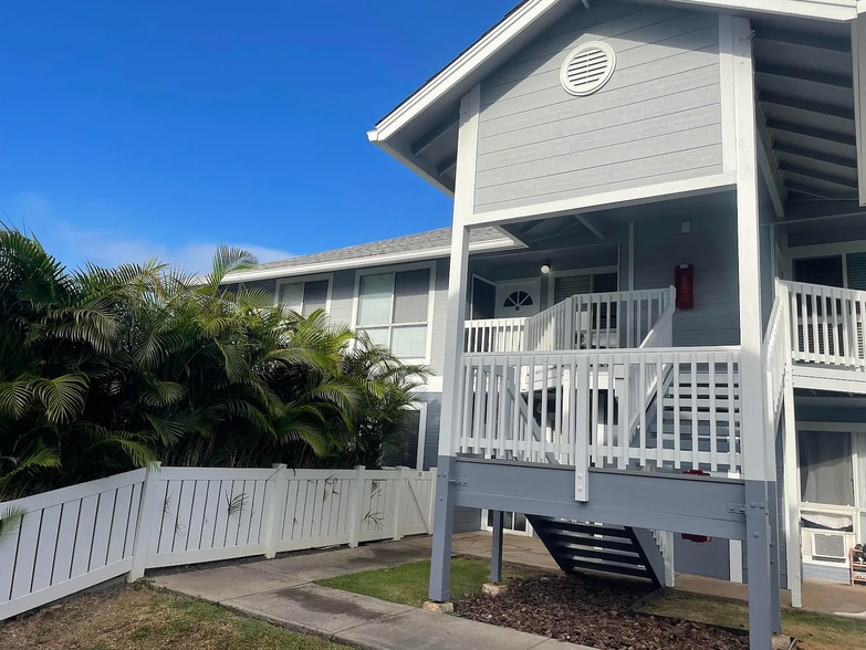 Primary Photo - 4955 Hanawai St