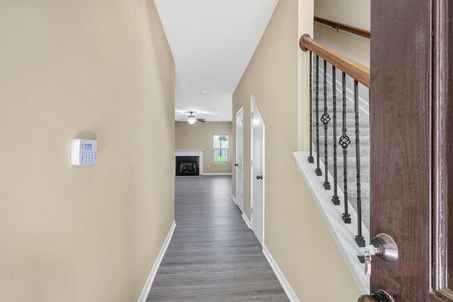 Building Photo - 2375 Morgan Farm Dr