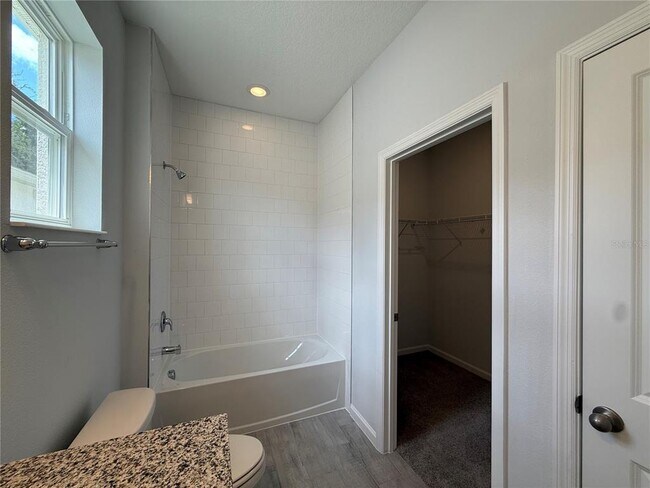 Building Photo - 5075 Grand Teton Ct