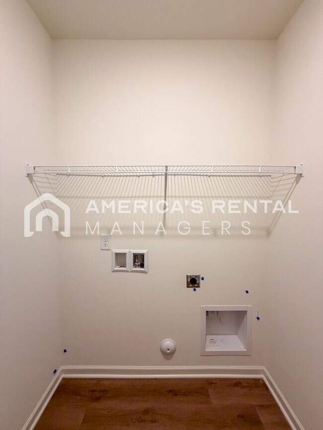 Building Photo - Brand New Three Bedroom Hudson Plan for Rent in Tuscaloosa!