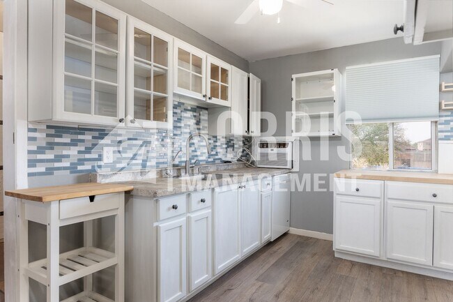 Building Photo - Great Home in Casa Grande with a Country Feel