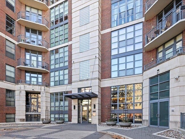 Building Photo - 2020 12th St NW