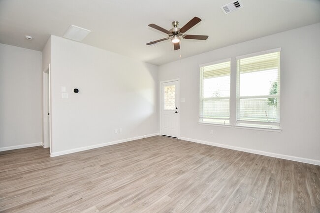 Building Photo - 12931 California Palm Ct