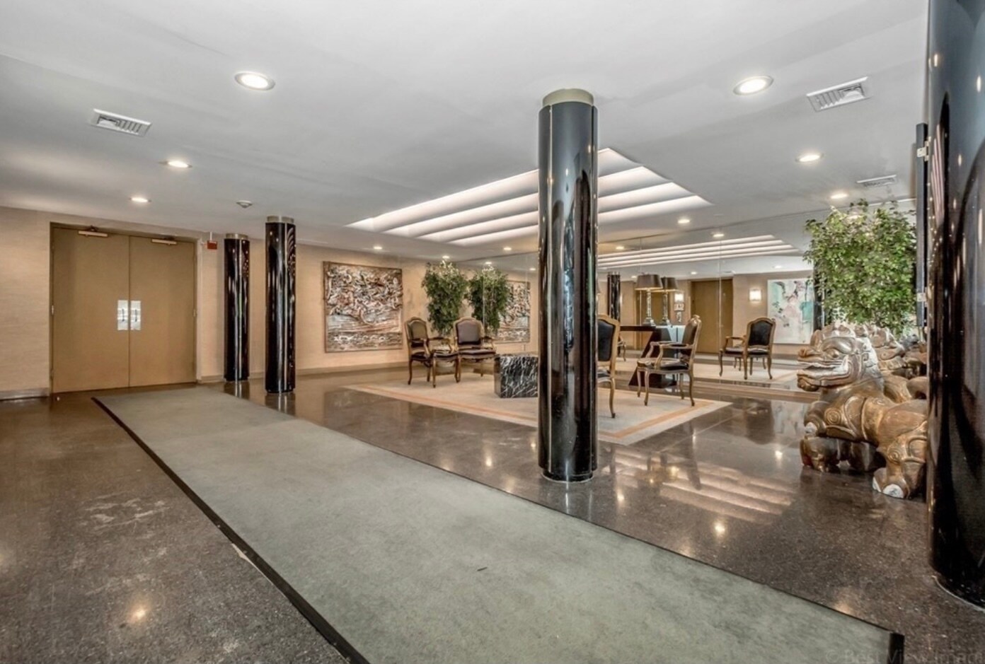 Building Photo - 1321 Worcester Rd