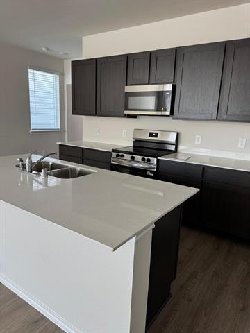 Building Photo - 213 Arbor Dr