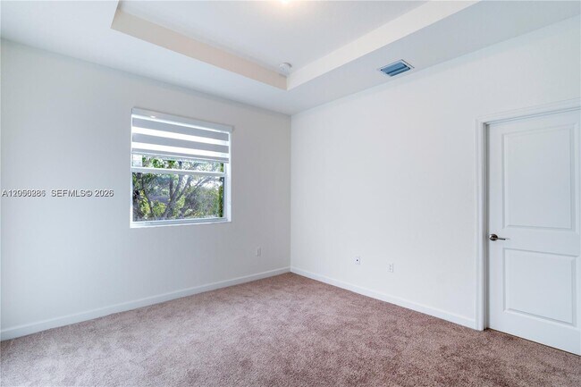 Building Photo - 5514 NW 27th St