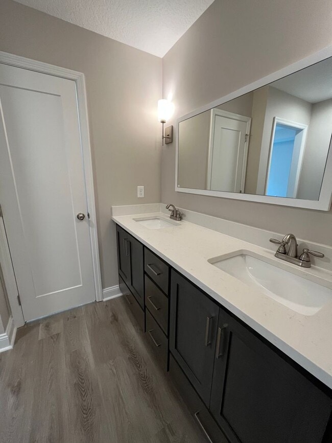 Building Photo - 3276 Kelsee Cir