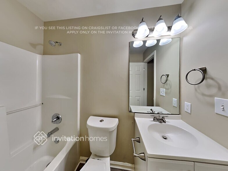 Building Photo - 65 Windsong Dr