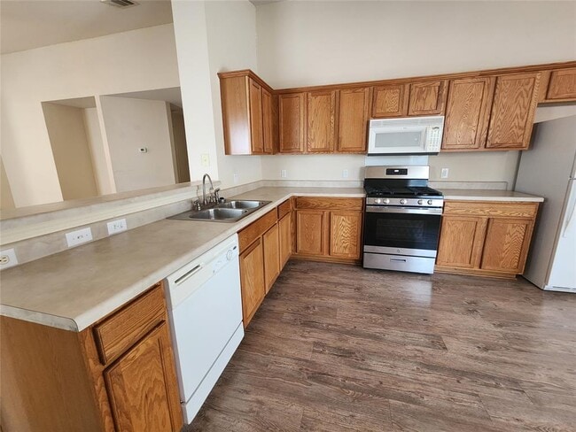 Building Photo - 11620 Paul E Anderson Dr