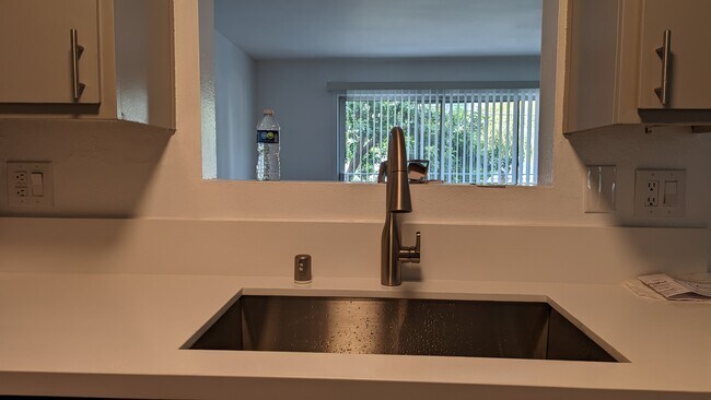 Building Photo - 1440 23rd St