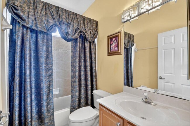 Building Photo - 3769 Victoria Rd