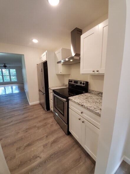 Building Photo - 72 Juniper Rdg