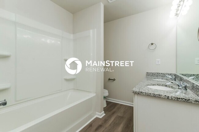 Building Photo - 4 Bedroom Pet-Friendly Home in COVINGTON, ...