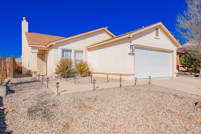 Building Photo - 4031 Cresta Park Ave NW