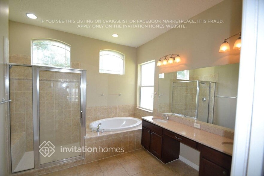 Building Photo - 1205 Facet View Way