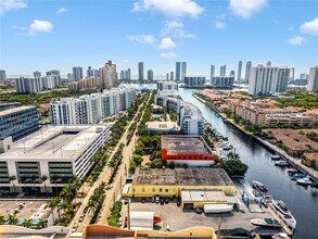 Building Photo - 18800 NE 29th Ave