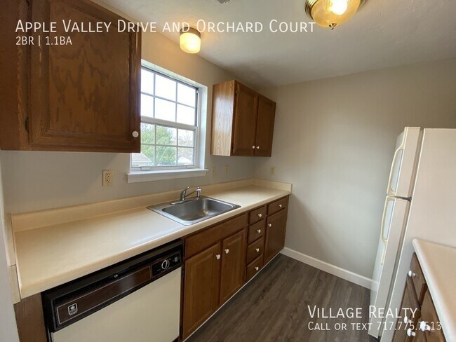 Building Photo - 502 Orchard Ct