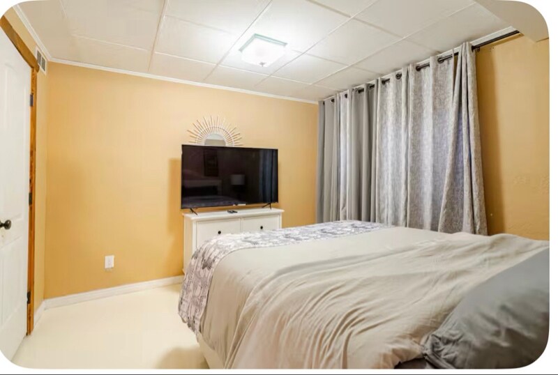 Building Photo - 488 Lana Ct