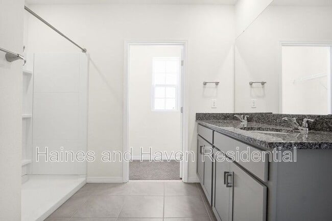 Building Photo - 4027 Alissa Ln