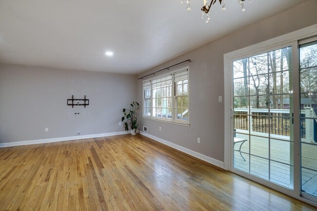 Building Photo - 8722 Falkstone Ln