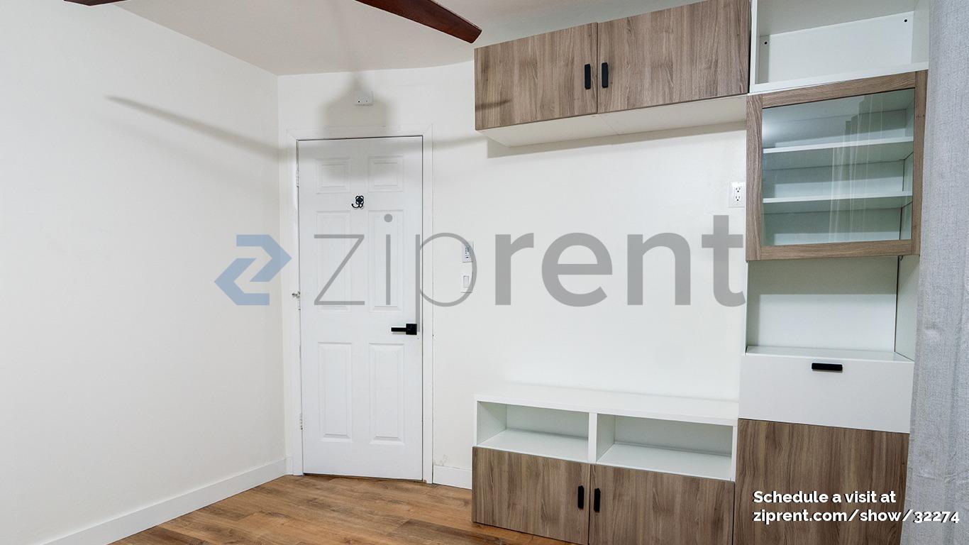 Building Photo - 817 SW 4th St