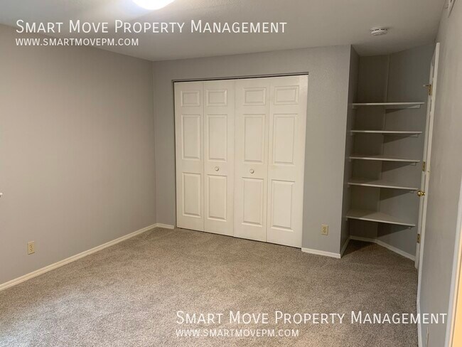 Building Photo - 3757 S Gekeler Ln