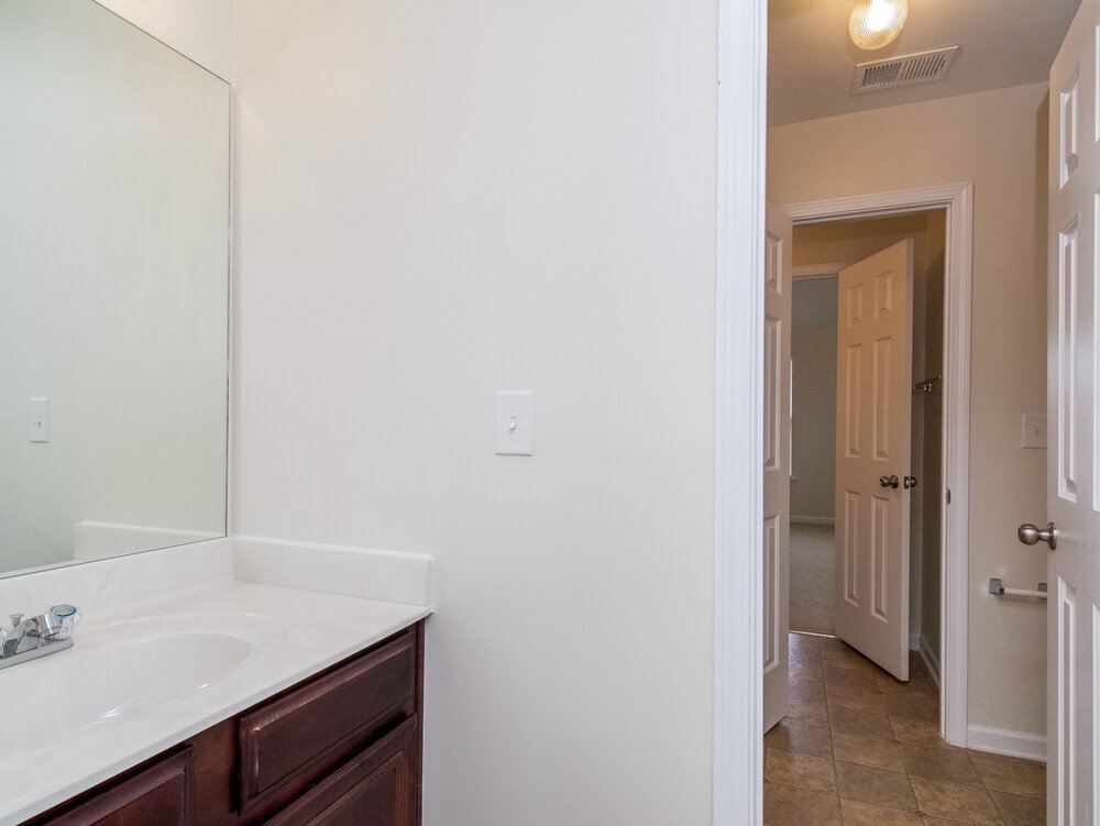 Building Photo - 4215 Pointe Vecchio Cir