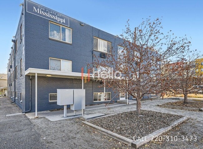 Building Photo - 1400 W Mississippi Ave