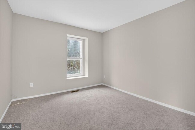 Building Photo - 10949 Whiterim Dr