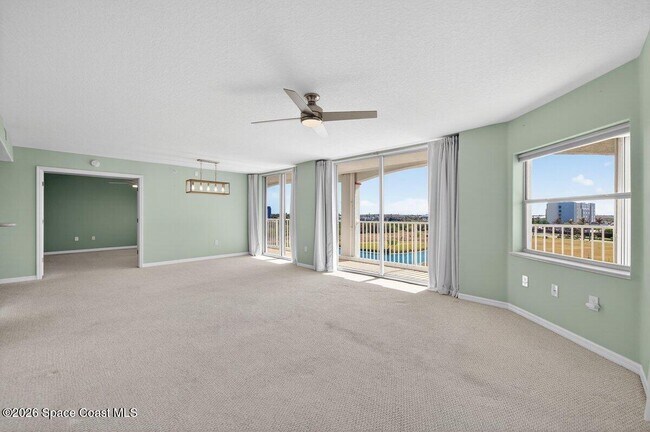 Building Photo - 8903 Laguna Ln