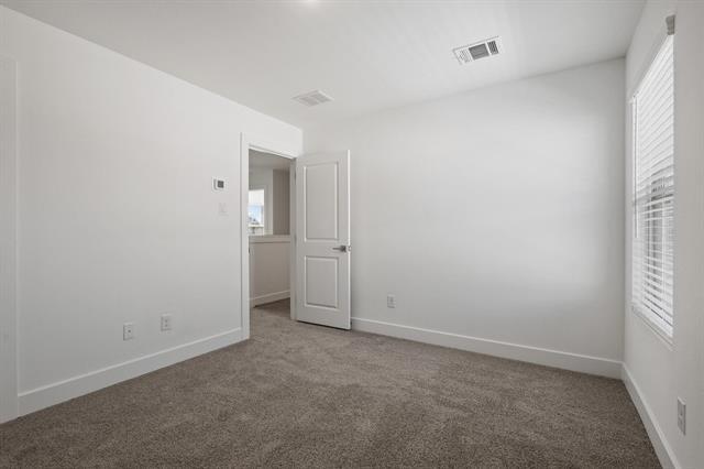 Building Photo - 3504 Clover Leaf Ln