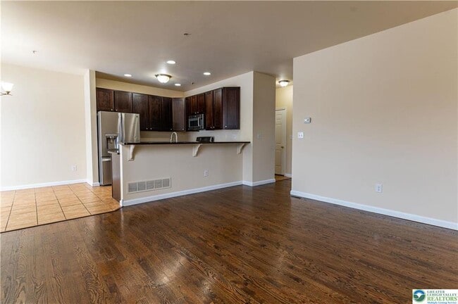 Building Photo - 241 Snapdragon Way