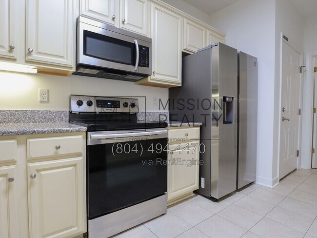 Building Photo - 7624 Sandler Dr