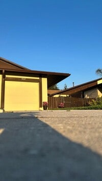 Building Photo - 10047 Brightfield Ct