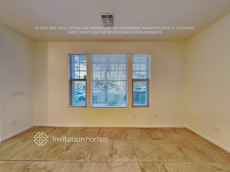 Building Photo - 3369 E Constitution Dr