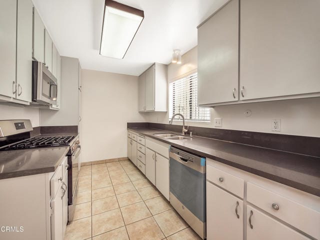 Building Photo - 4808 Vía Colina