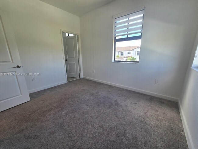 Building Photo - 11768 SW 247th Ter