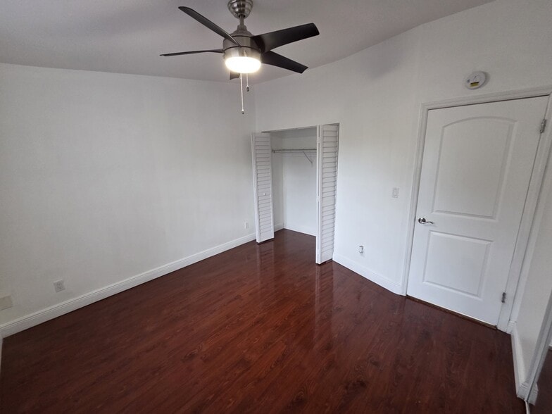 Building Photo - 20845 Grouper Dr
