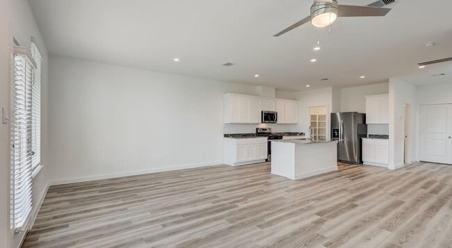 Building Photo - 2624 Weston Breeze Wy