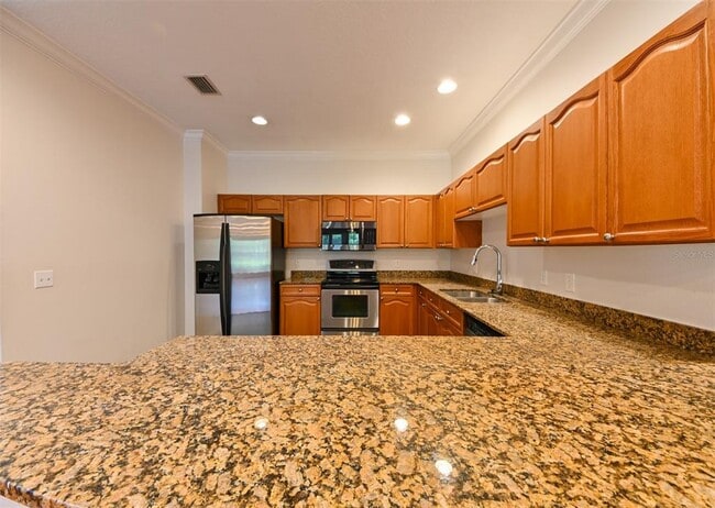 Building Photo - 277 Valencia Cir