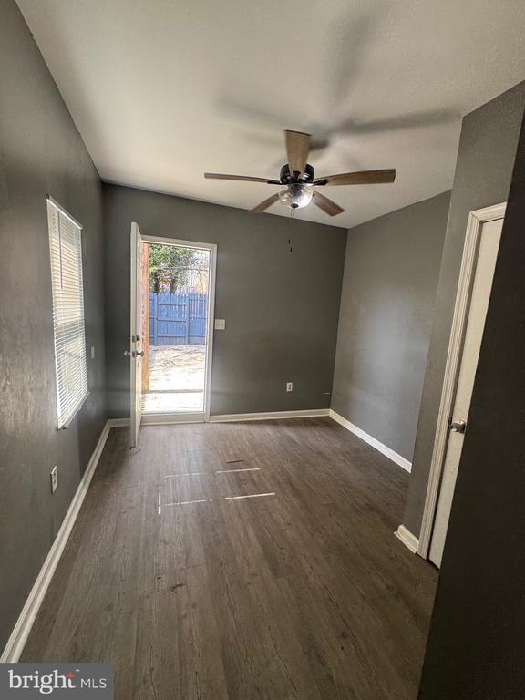 Building Photo - 1108 N Bond St