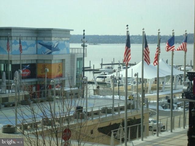 Building Photo - 155 Potomac Passage