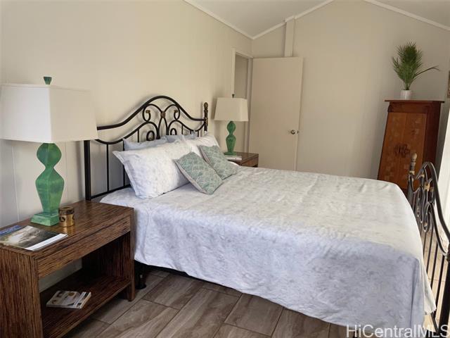 Building Photo - 70 Lorange Pl