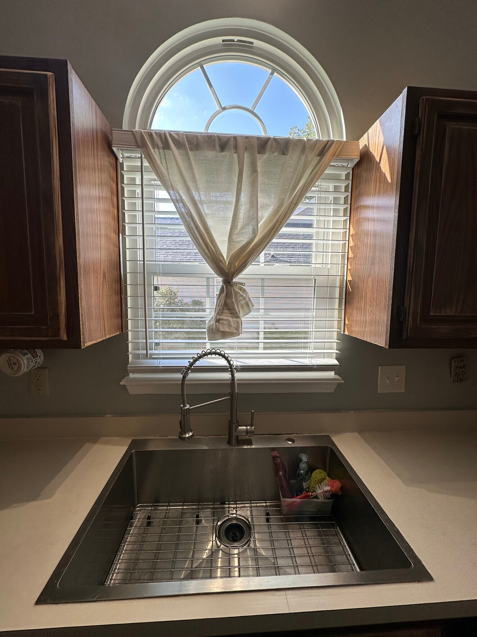 Building Photo - 121 Candleberry Cir