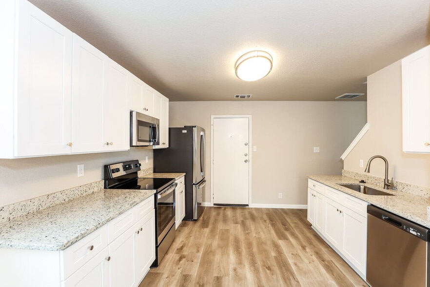 Building Photo - 6323 Wild Flower