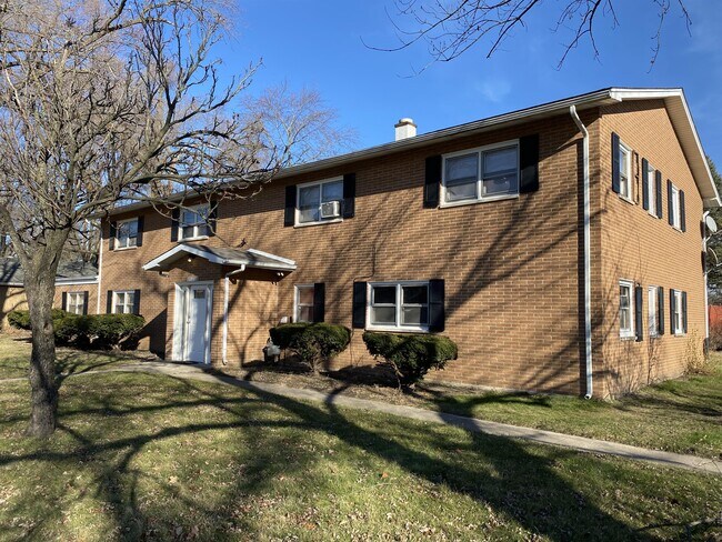 Building Photo - 5721 Van Buren St
