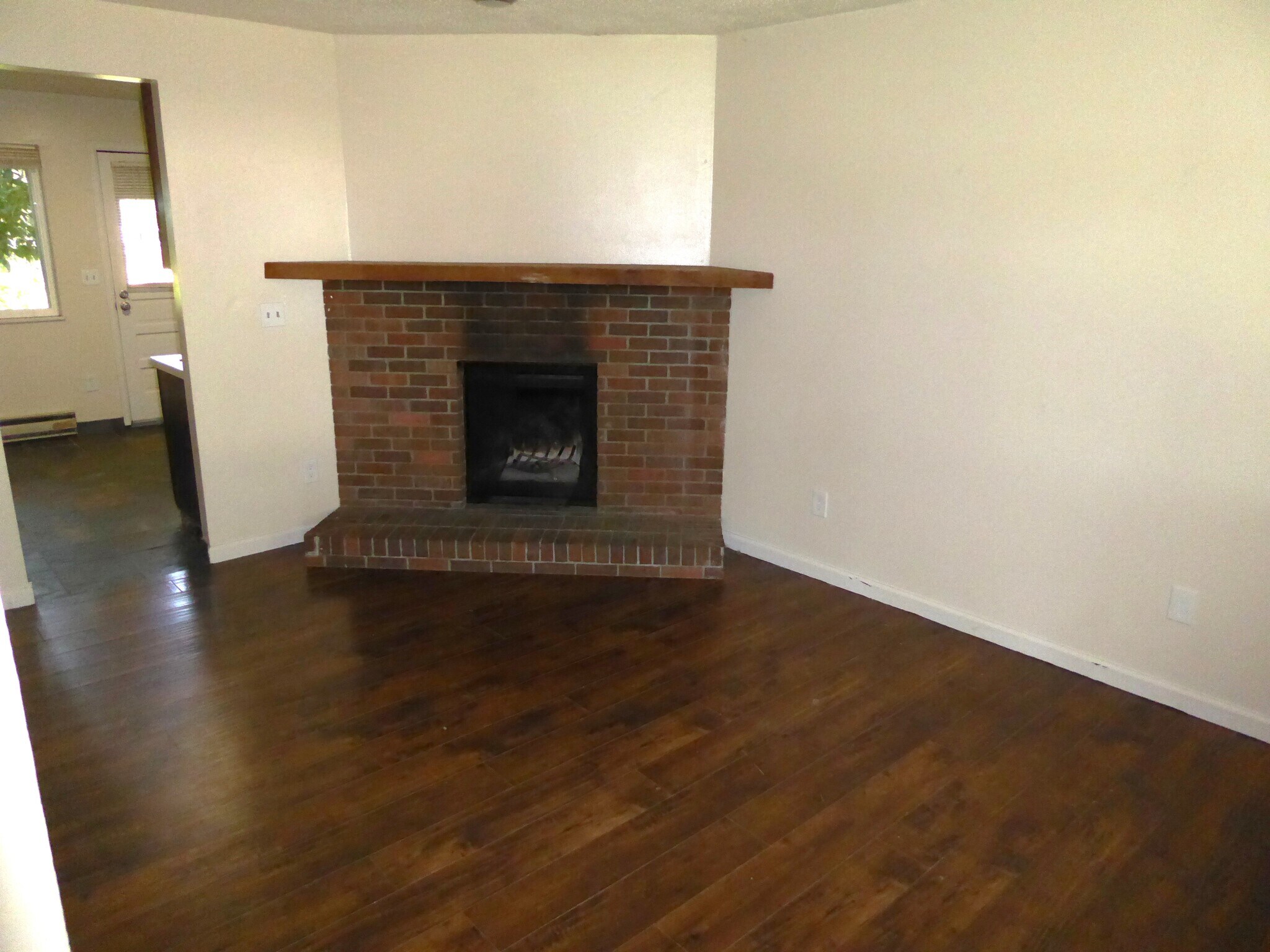 Building Photo - 1701 Erin Ct