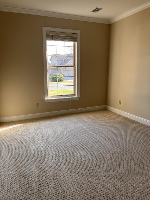 Building Photo - 808 Greenbriar Pl